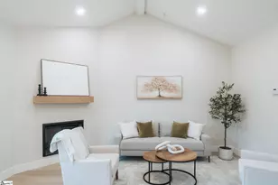 100 Cottage St, Wellford, SC 29385 - Photo 6