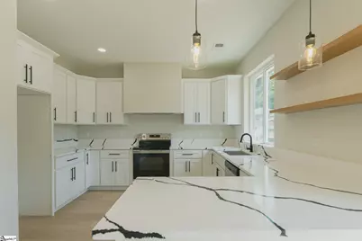 100 Cottage Street, Wellford, SC 29385 - Photo 8