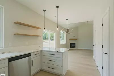 100 Cottage Street, Wellford, SC 29385 - Photo 12