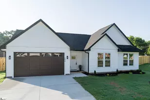 100 Cottage St, Wellford, SC 29385 - Photo 2
