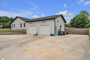 240 Harmony Hill Dr, Campobello, SC 29322 - Photo 24