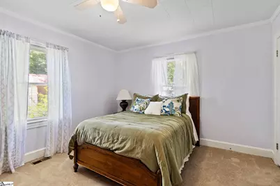 204 S Holland Street, Clinton, SC 29325 - Photo 28