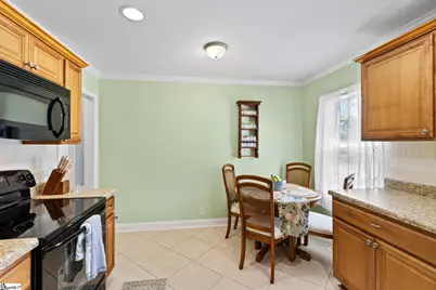 204 S Holland Street, Clinton, SC 29325 - Photo 12