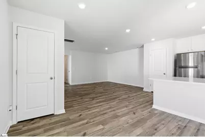 922 Powder Creek Drive, Reidville, SC 29375 - Photo 6