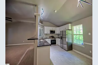 119 Freestone Street, Greenville, SC 29605 - Photo 8