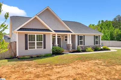 3542 Highway 414, Landrum, SC 29356 - Photo 1