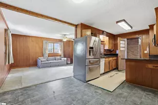 8 Woodridge Dr, Greenville, SC 29611 - Photo 6