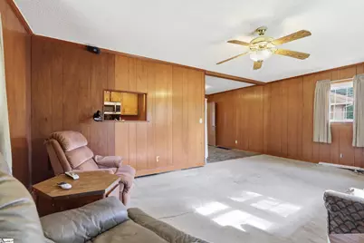 8 Woodridge Drive, Greenville, SC 29611 - Photo 8