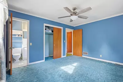 8 Woodridge Drive, Greenville, SC 29611 - Photo 14