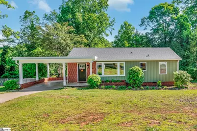 137 Hamilton Avenue, Spartanburg, SC 29302 - Photo 1