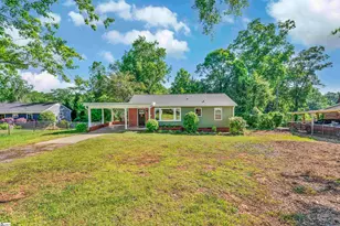 137 Hamilton Ave, Spartanburg, SC 29302 - Photo 2