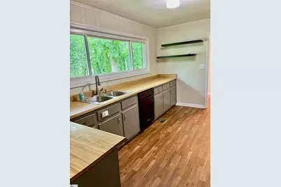 126 Delta Drive, Greenville, SC 29617 - Photo 8