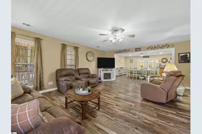 1915 Duncan Reidville Road, Duncan, SC 29334 - Photo 6