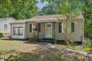 2 Maryland Ave, Greenville, SC 29611 - Photo 2