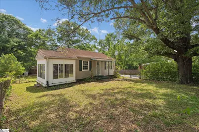 2 Maryland Avenue, Greenville, SC 29611 - Photo 4