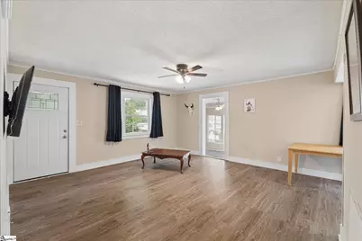 2 Maryland Avenue, Greenville, SC 29611 - Photo 6