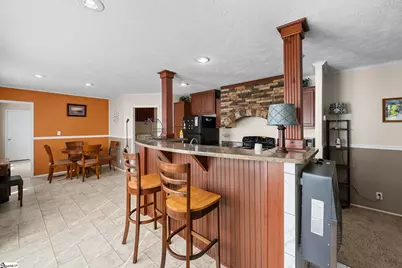 116 E Freedom Wood Drive, Liberty, SC 29657 - Photo 8