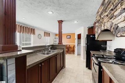 116 E Freedom Wood Drive, Liberty, SC 29657 - Photo 10