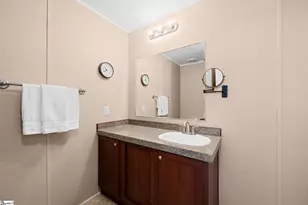 116 E Freedom Wood Dr, Liberty, SC 29657 - Photo 14