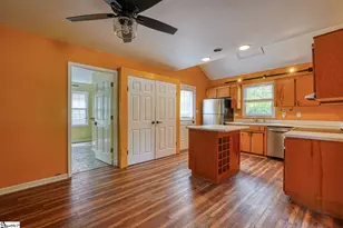 26 Hidden Springs Rd, Spartanburg, SC 29302 - Photo 14