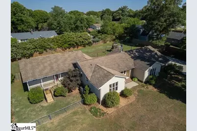 1011 Sierra Drive, Easley, SC 29642 - Photo 4