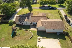 1011 Sierra Dr, Easley, SC 29642 - Photo 38