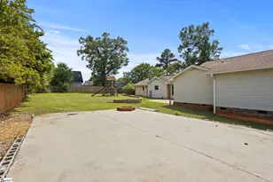 1011 Sierra Dr, Easley, SC 29642 - Photo 42