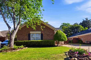 4 Parkins Pl, Greenville, SC 29607 - Photo 1