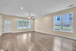 308 S Lewis St, Pickens, SC 29671 - Photo 6
