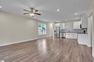 308 S Lewis St, Pickens, SC 29671 - Photo 4