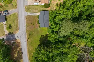400 Meadow Rd, Laurens, SC 29360 - Photo 26