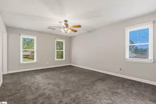 114 Camelot Dr, Gaffney, SC 29341 - Photo 32