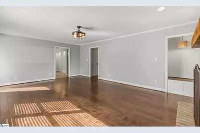114 Camelot Drive, Gaffney, SC 29341 - Photo 10