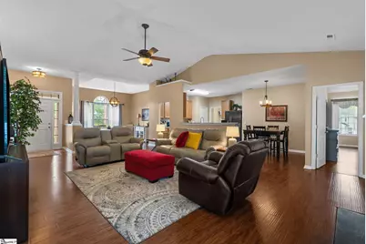 108 W Sundance Drive, Easley, SC 29642 - Photo 4