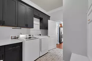 472 Bucklebury Rd, Greer, SC 29651 - Photo 8