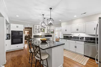 127 Lake Forest Drive, Greenville, SC 29609 - Photo 10