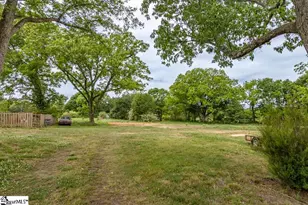6025 Mountain View Rd, Taylors, SC 29687 - Photo 6