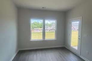 224 Pretoria Dr, Woodruff, SC 29388 - Photo 10