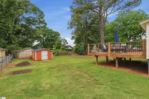 208 Hill St, Wellford, SC 29385 - Photo 22