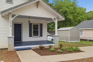 208 Hill St, Wellford, SC 29385 - Photo 2