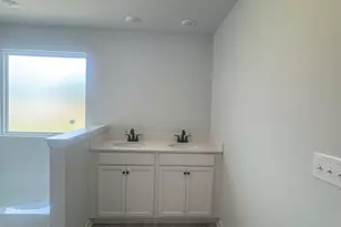 252 Pretoria Dr, Woodruff, SC 29388 - Photo 12