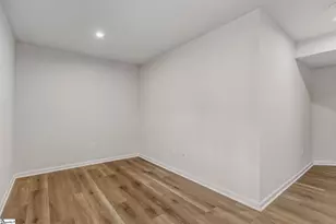 8 Bearmont Trl, Greenville, SC 29617 - Photo 6