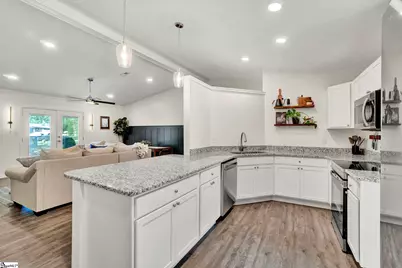 1 Heathrow Road, Greenville, SC 29605 - Photo 14
