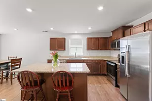 122 Southwell St, Woodruff, SC 29388 - Photo 8