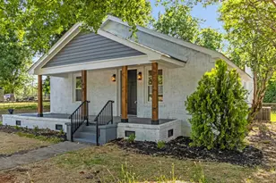 137 Forest St, Greer, SC 29650 - Photo 4