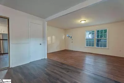 221 Lakeview Drive, Liberty, SC 29657 - Photo 6