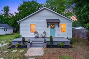 9 McDade St, Greenville, SC 29611 - Photo 2