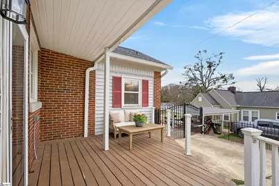 906 College Drive, Gaffney, SC 29340 - Photo 32