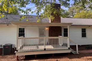 385 Wall St, Campobello, SC 29322 - Photo 12