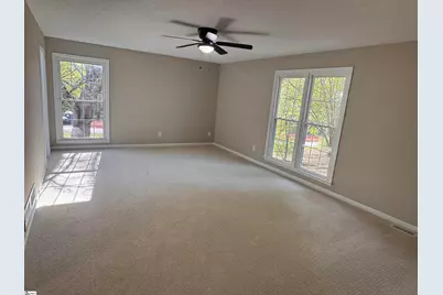 385 Wall Street, Campobello, SC 29322 - Photo 18